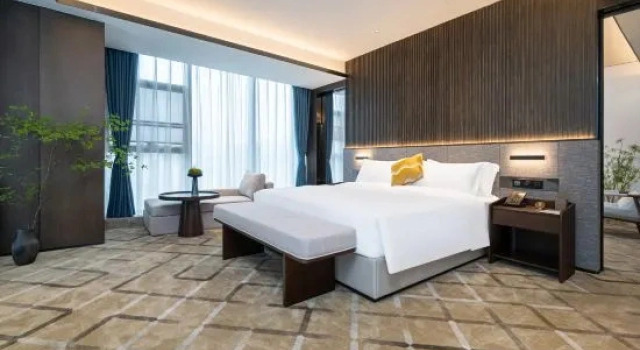 Люкс Golden °R Hotel(Shenlongcheng Store of Municipal People's Government)