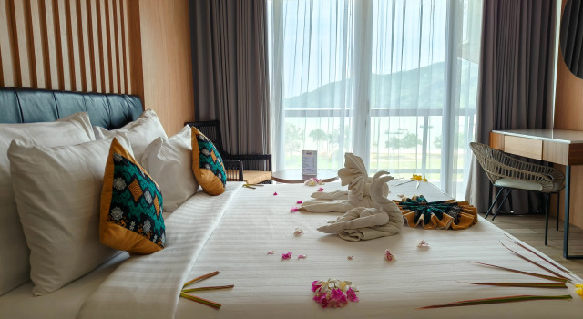 Номер Deluxe Raja Hotel Kuta Mandalika Resort & Convention