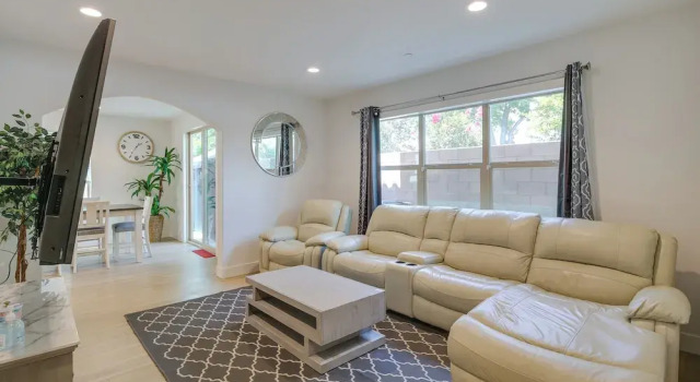 Коттедж Pet-Friendly Paramount Home, 16 Mi to Los Angeles
