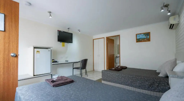 Capella Hotel Motel, Buchen Sie Motel Motels in Capella, Motel