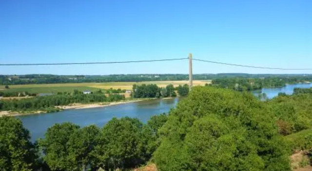 Le Buisson, Rezerwuj Hotel Montlouis-sur-Loire 