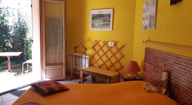 Louminai, Rezervasyon Misafirhane Donzere Drôme Provençale