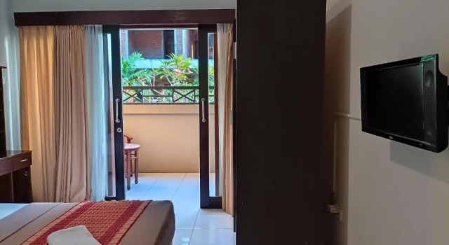Номер Superior с балконом и с красивым видом из окна Sapta Petala Hotel