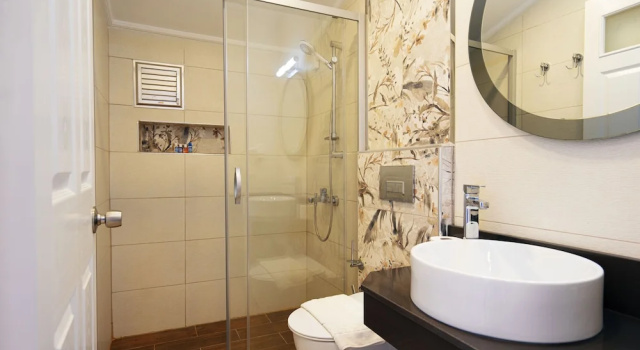 Четырёхместный семейный номер Standard с видом на море Ala Hotel