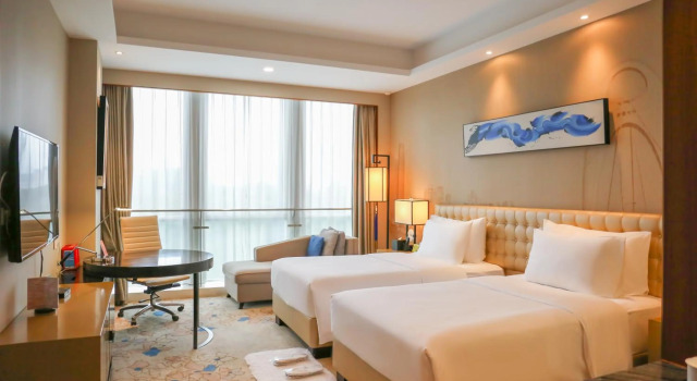 The Thousand Lantern Lake Hotel, Varaa Hotelli Hotellit Guangdong aamiaisella, Aamiainen