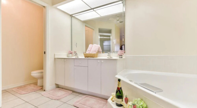 Top Florida Properties Vacation Villas, Забронировать Дом для отпуска Форт-Майерс Fort Myers Area, рядом с Imaginarium Hands-On Museum &amp; Aquarium‎