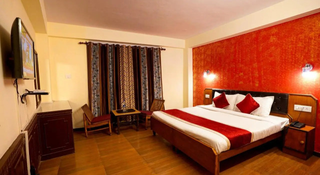 Hotel Atithi Mall Road