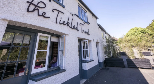 The Tickled Trout, Varaa Matkakoti Vierastalot kohteessa Maidstone, Matkakoti
