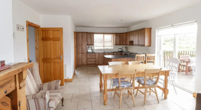 Crona Cottage, Foglalás Nyaraló Donegal 