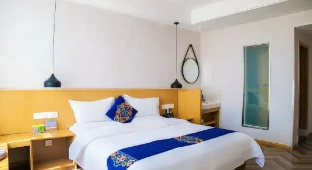 Люкс Hello Hotel (Hohhot Saimachang North Road Stadium Subway Station)