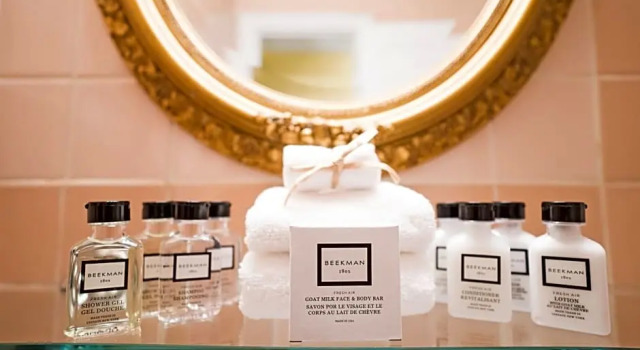 Четырёхместный номер Standard Roger Smith Hotel