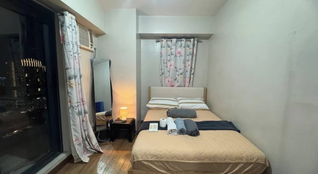 Flair Towers Condo Near MRT Bonifacio and Shaw Within Greenfields, Rezervovat Apartmán Manila 