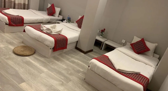 8848 Hostel