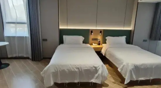 Qingmu Boutique Hotel (Ma'anshan Hanshan Wangmei Road Branch), Buchen Sie Boutique Hanshan China