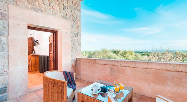 Can Furios, Book Hotel Selva 