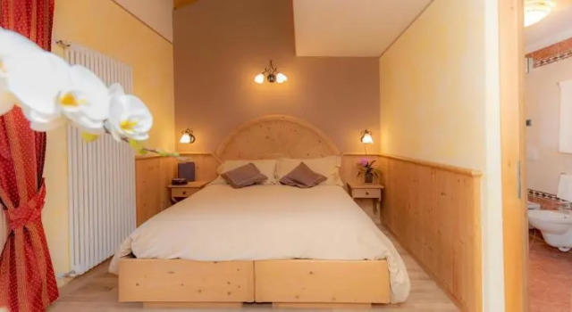 Standard Vierer Zimmer Doppelhaus Hotel Capriolo