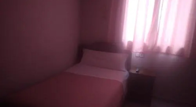 Hostal Gaudí, Забронировать Отель Орталеза Мадрид, рядом с Дом-музей Лопе де Вега