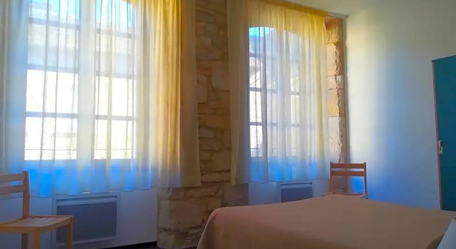 Gîte La Maison des Pèlerins, Buchen Sie Hotel Villeneuve-d'Aveyron Languedoc-Roussillon