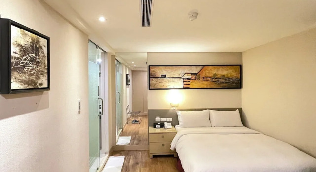 Номер Economy Delton Hotel