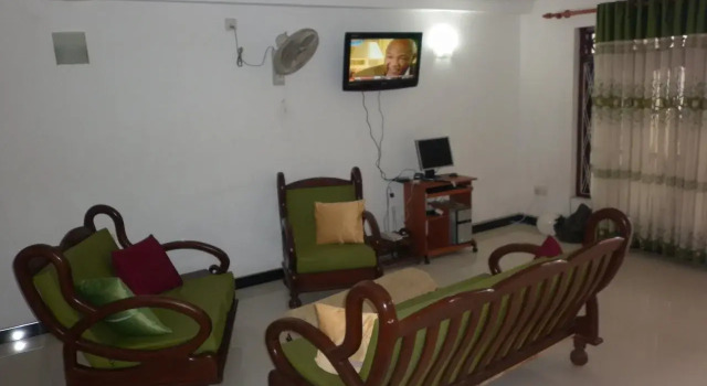Colombo Airport Luxury Hostel @ Negombo Beach