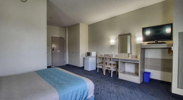 Двухместный номер Standard Motel 6-London, ON - Ontario