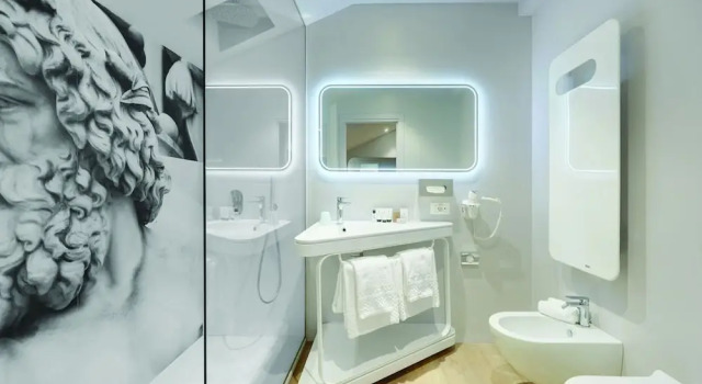 Номер Deluxe с балконом YouMe Design Place Hotel
