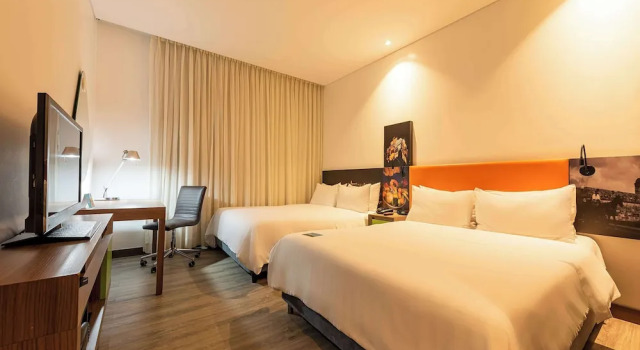 Четырёхместный номер Standard Hampton by Hilton Cartagena