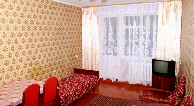 Prime Home 4, Boek Hotel Chernihiv Chernigov