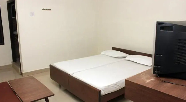 Aakaash Hotel