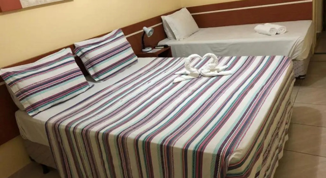 Leme Plaza Hotel, Забронировать Отель Леми штат Сан-Паулу