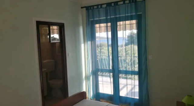 Apartmani Rahela, Забронировать Отель Водице Шибенско-Книнская жупания, рядом с Частный Пляж Отеля «Кристина»