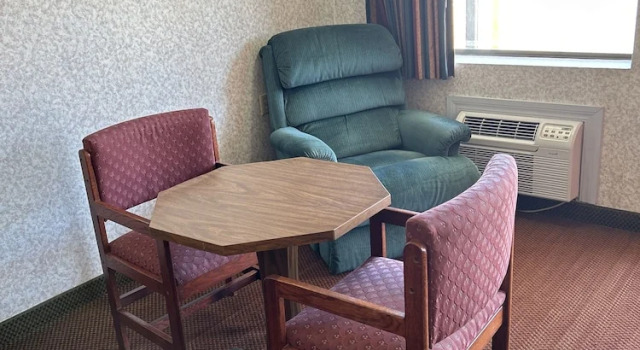 Standard Vierer Zimmer Heritage Inn