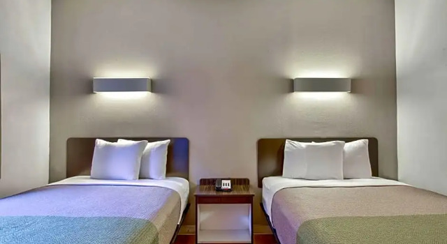 Номер Deluxe OYO Townhouse Beaumont Medical Center Area I-10