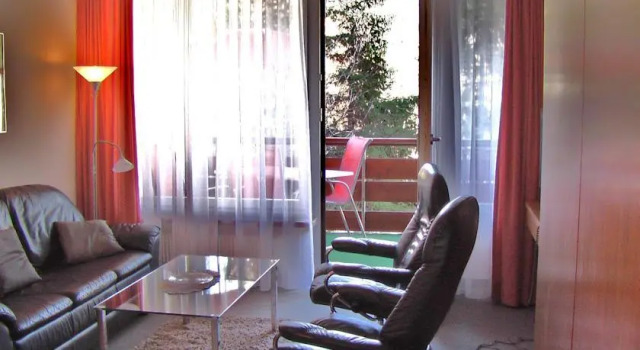Barga Studios & Apartment