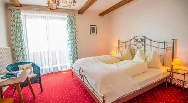 Appartementhaus Jägerheim, Rezerwuj Hotel Hotele w Salzburg z parkingiem, Parking