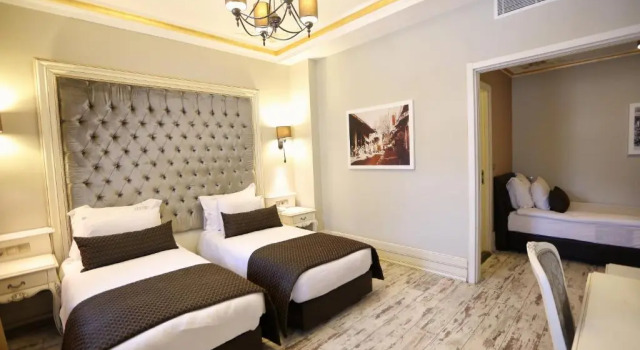 Трёхместный номер Superior LAgora Old Town Hotel & Bazaar
