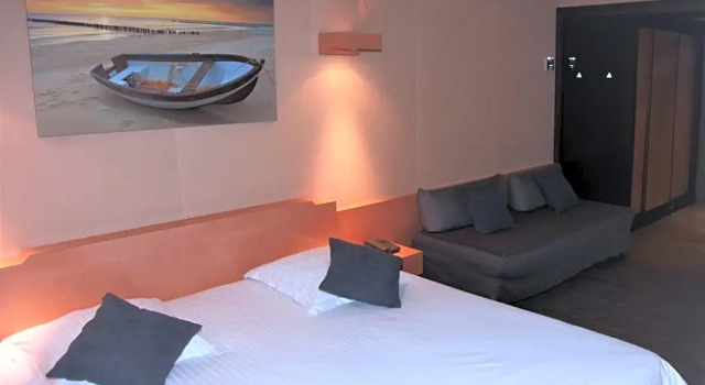 Номер Standard Amirauté Hôtel