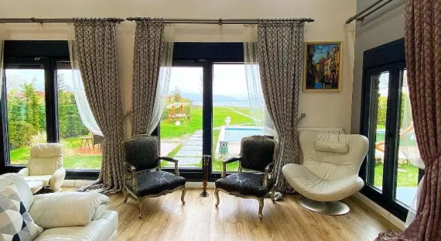 Lake Harmony Sapanca, Varaa Hotelli Hotellit Marmara-alue pysäköinnillä, Pysäköinti