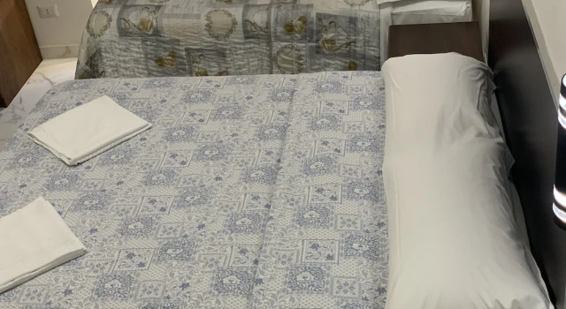 Tune Homes B&B, Забронировать Отель «постель и завтрак» Отели Рима с завтраком, рядом с Универмаг La Rinascente, Завтраки