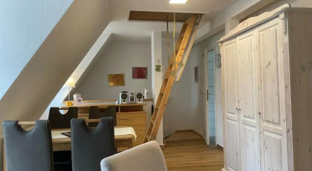 Apartment mit Balkon No2, Prenota Appartamento Hotel a Garz con parcheggio, Parcheggio