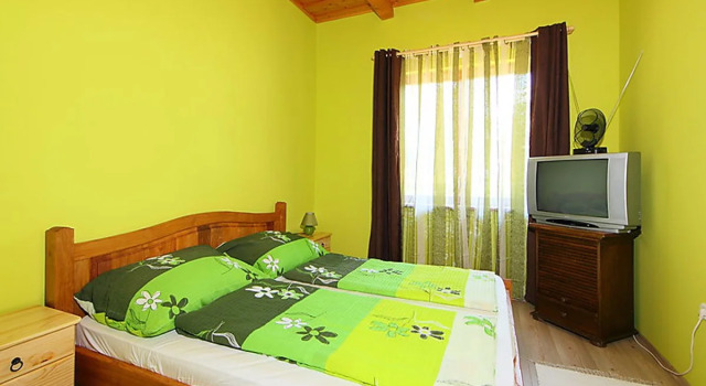 Holiday Home Balaton H2070, Prenota Appartamento Balatonszemes 
