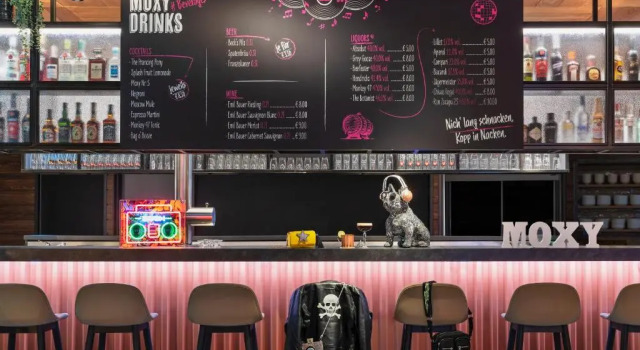 Moxy Hamburg City