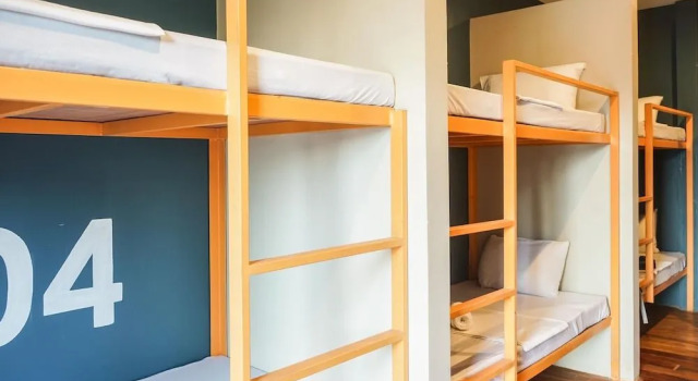 HQ Hostel