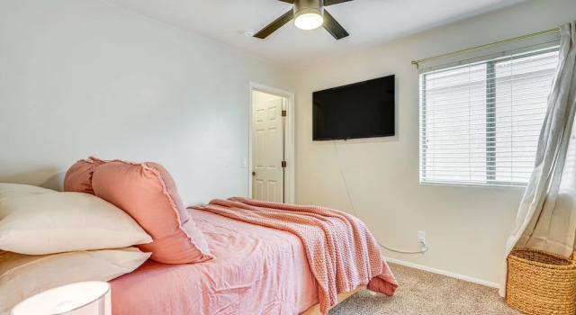 Gorgeous Green Valley Home: Patio & Private Pool!, Boek Hotel Green Valley Arizona