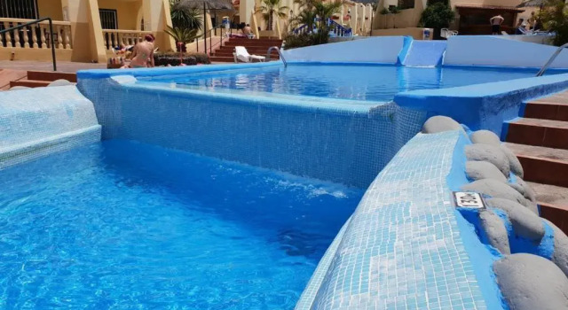 Апартаменты Mare Verde 104 - Two Bed with pool view and wifi internet