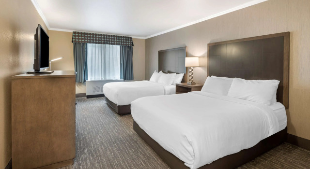 Четырёхместный номер Standard Best Western Plus Chena River Lodge