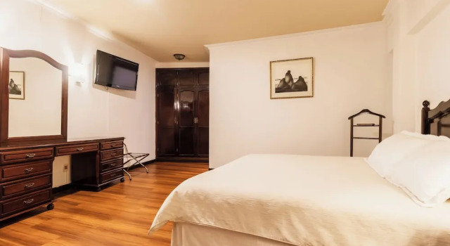 Номер Executive El Rey Palace Hotel
