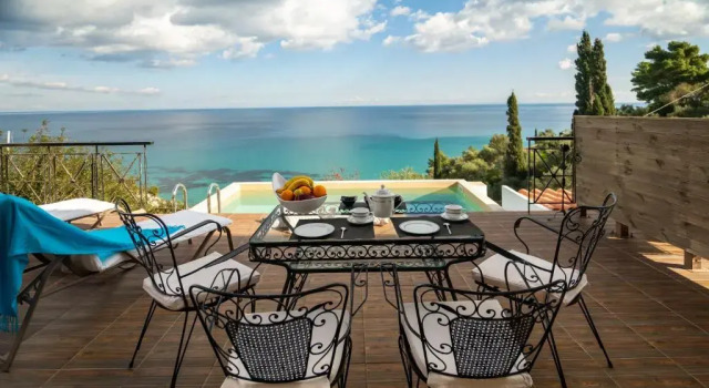 Вилла Deluxe рядом с пляжем Xigia Beach Residence