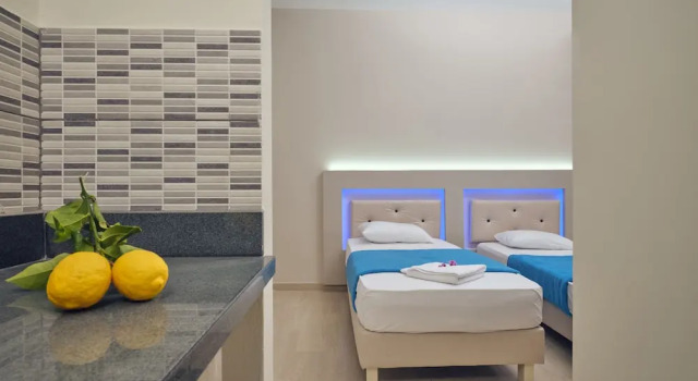 Двухместный номер Standard с балконом Savvas Hotel