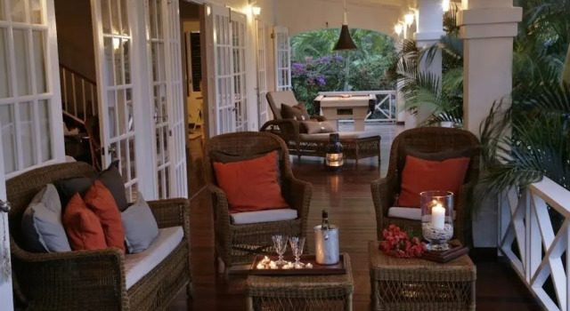 Beautiful Caribbean Style 2-bed Family Villa - Villa Kessi 2 Bedroom Villa by RedAwning